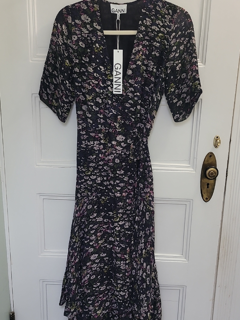 GANNI Crepe Wrap Dress EU34 US4 S Floral Print Asymmetric V-Neck NWT - Picture 2 of 13